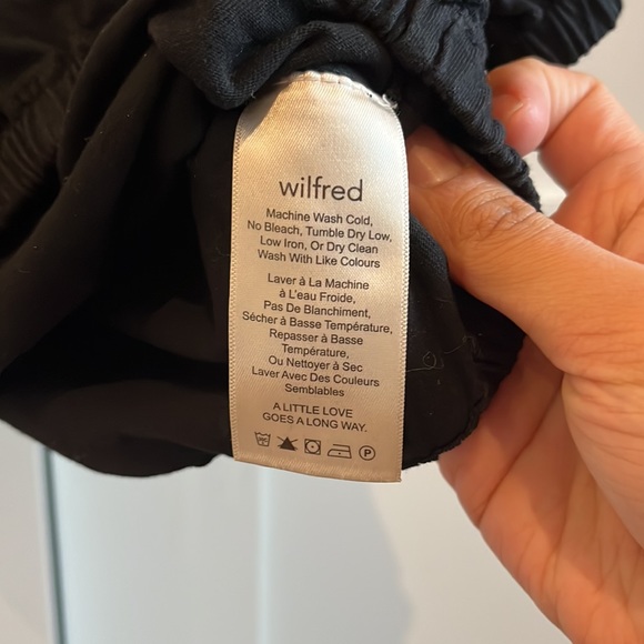 Aritzia Wilfred Black Adelisa Crop Top - Picture 7 of 8